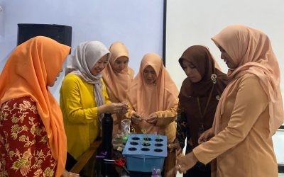 DWP Kominfo Banjarnegara Gelar Pelatihan Dasar Menanam Tanaman Hidroponik