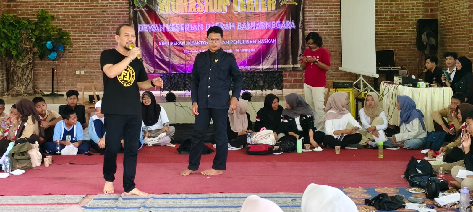 Featured image for Tingkatkan Kualitas Pelaku Seni, Dewan Kesenian Banjarnegara  Gelar Workshop Teater