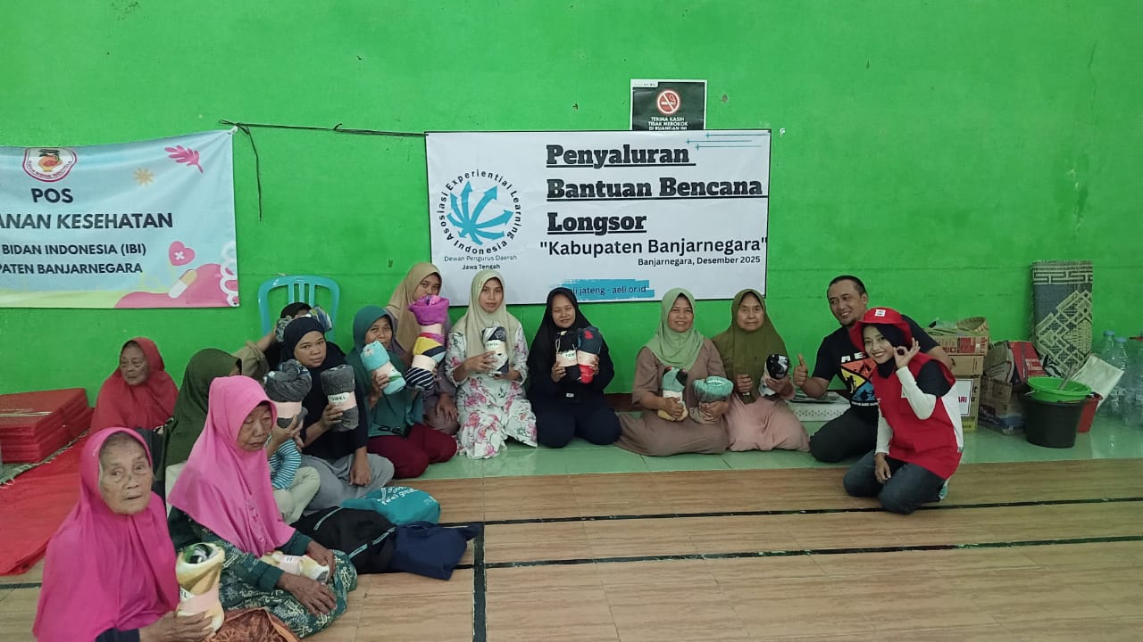 Featured image for Pengungsi Situkung Diajak Fun Game Bareng PMI, Raut Keceriaan Mulai Nampak